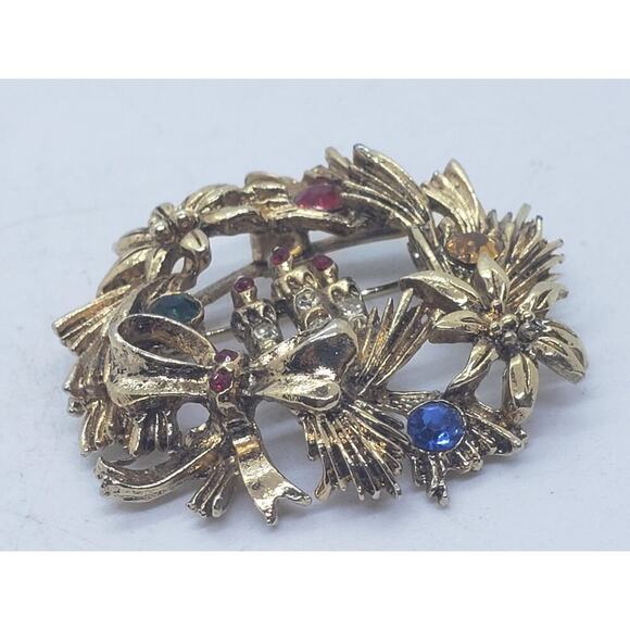 Vintage Brooch Christmas Wreath Candles Ornaments Gold Tone Rhinestones Beatrix - Picture 6 of 7